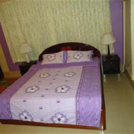 Spring Park Hotel Battambang Exterior photo